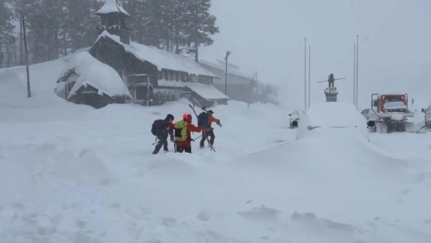 Νεκροί εντοπίστηκαν οκτώ από τους εννέα αγνοούμενους σκιέρ στην Καλιφόρνια