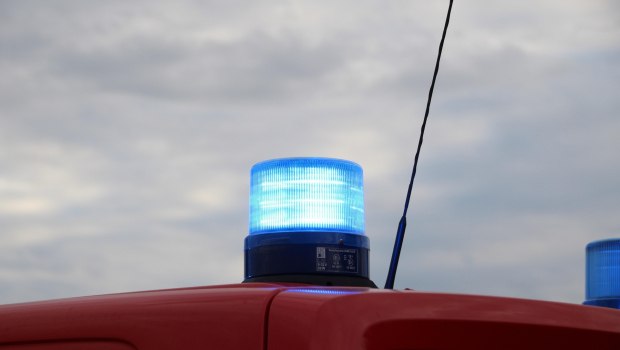 Θεσσαλονίκη: Παρανάλωμα του πυρός έγιναν τα ξημερώματα τρία αγροτικά οχήματα