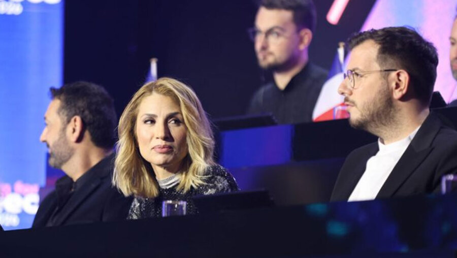 «Έχω μάθει να κλείνω τα αυτιά μου»: Η Μαρία Ηλιάκη απαντά για την παρουσία της στην κριτική επιτροπή του Sing for Greece