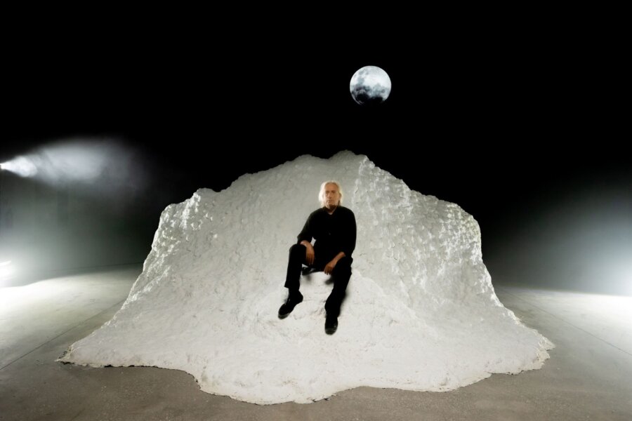 mikros-prigipas-promo-pinelopi-gerasimou-for-onassis-stegi-low-61