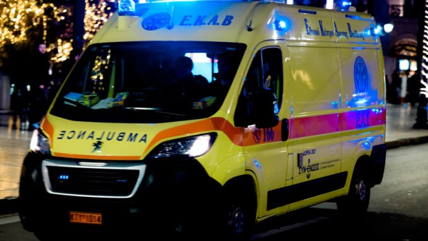 Θεσσαλονίκη: Διασώστες του ΕΚΑΒ σώζουν τη ζωή 44χρονου που έπαθε ανακοπή σε χώρο εστίασης