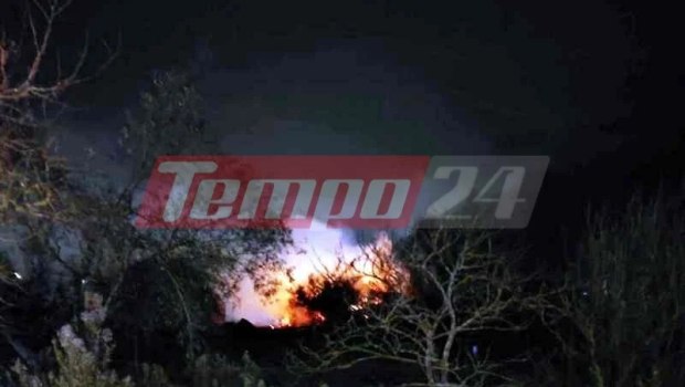 Δυτική Αχαΐα: Μεγάλη φωτιά σε πτηνοτροφική μονάδα στα Γερουσέικα - Ακούγονται εκρήξεις