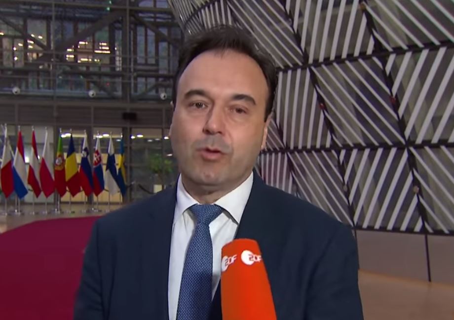 Παπαστεργίου: Η AI πρέπει να συνδέεται με ίσες ευκαιρίες και καθολική πρόσβαση