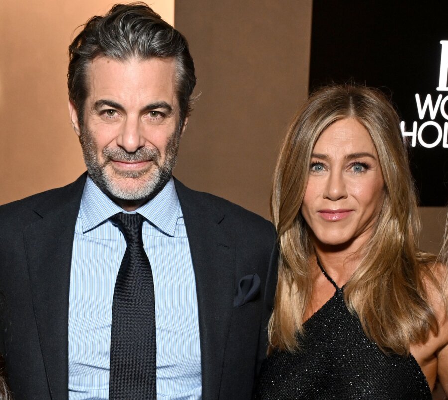 Τι πιστεύει ο σύντροφος της Jennifer Aniston, Jim Curtis, για τις σχέσεις «των μεγαλύτερης ηλικίας γυναικών με νεότερους άντρες»