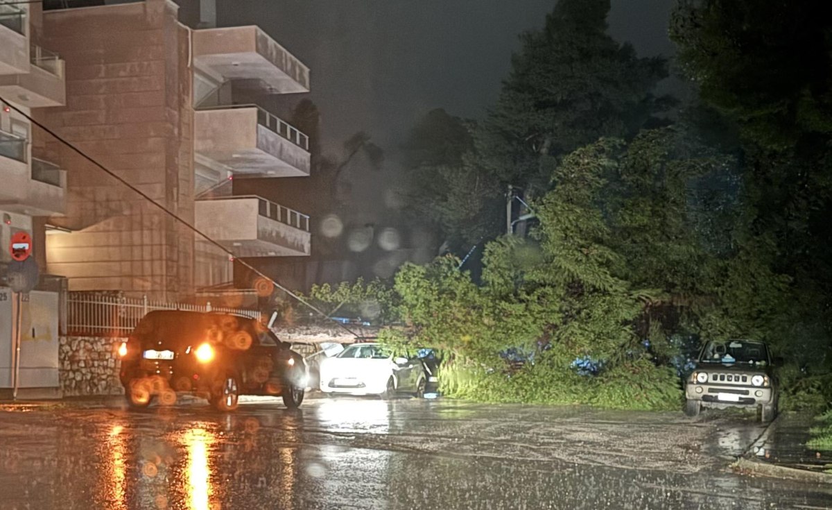 Βρέχει στην Αθήνα - Πώς θα εξελιχθεί η κακοκαιρία - Πού σημειώθηκαν τα μεγαλύτερα ύψη βροχής