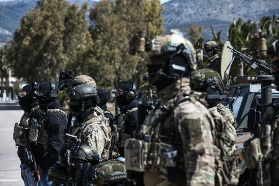 Η Ιταλία σχεδιάζει να στρατολογήσει 100 χιλιάδες άτομα τα επόμενα 18 χρόνια