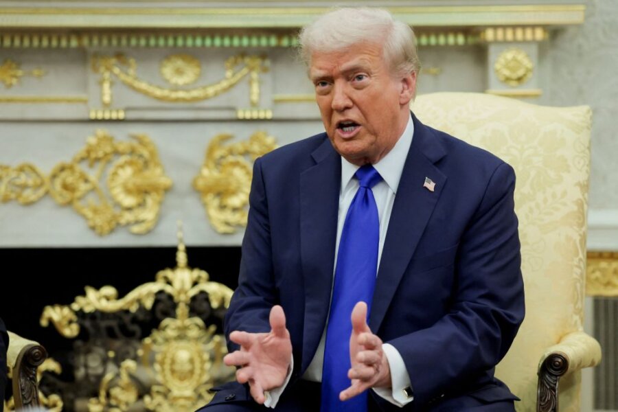 Ντόναλντ Τραμπ στο Οβάλ