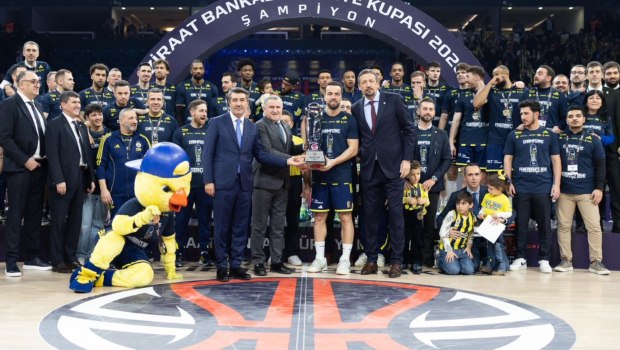 Φενέρμπαχτσε – Μπεσίκτας 91-74: Πήρε το Κύπελλο η ομάδα του Γιασικεβίτσιους