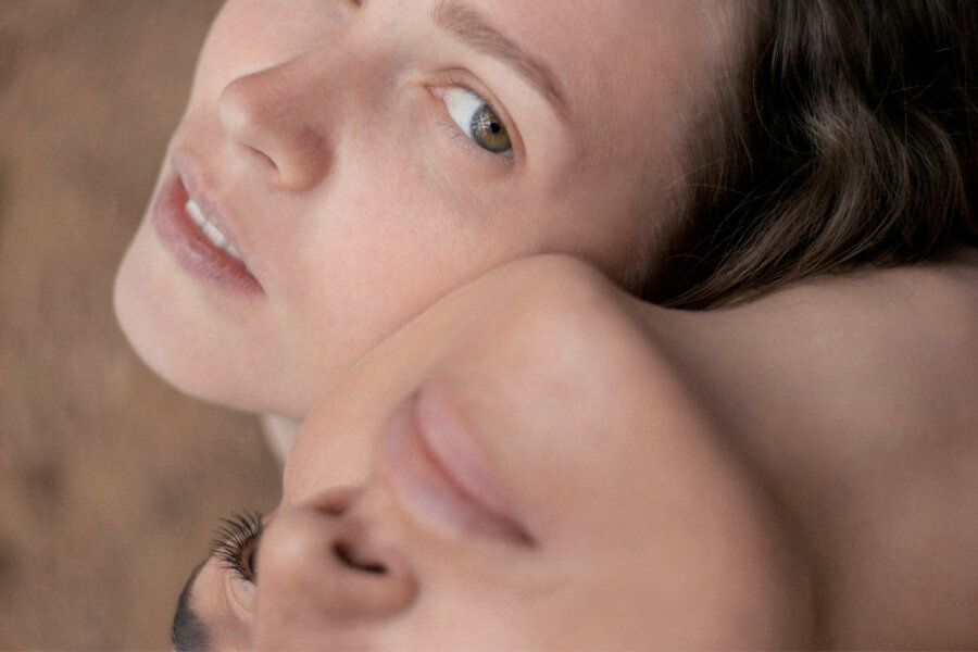 Έξι θεραπείες που αξίζει να ζητήσουμε από τον δερματολόγο μας για εμφανώς υγιή, λαμπερή και ανανεωμένη επιδερμίδα