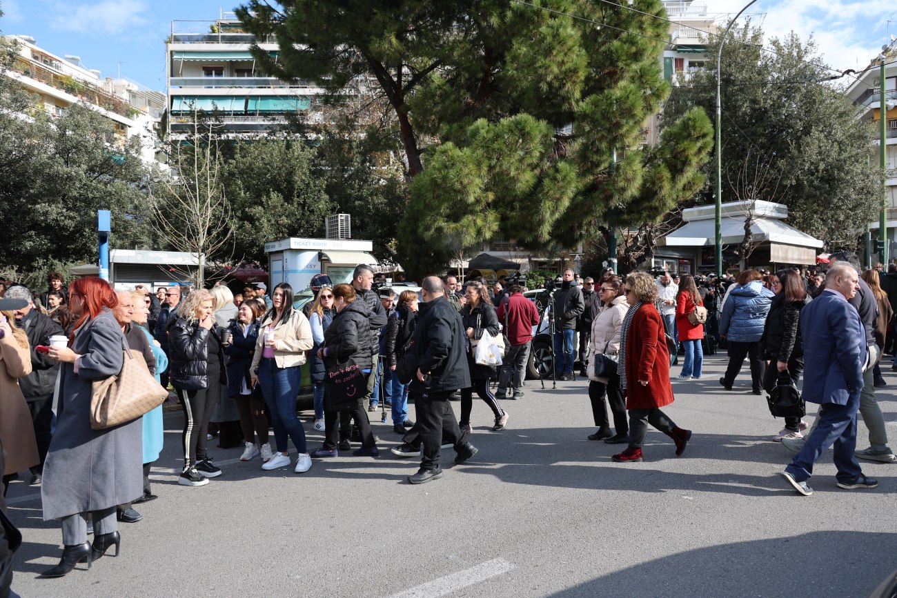 Τηλεφώνημα για βόμβα στην Ευελπίδων - Εκκενώνονται τα δικαστήρια