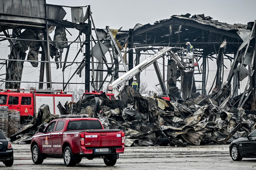 Κατεστραμμένο εργοστάσιο από έκρηξη