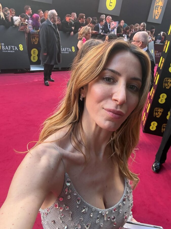 H Katherine Embiricos με Celia Kritharioti στα βραβεία BAFTA στο Λονδίνο