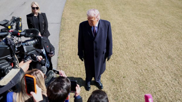 Ο Τραμπ μιλάει για «ειρηνική κατάληψη» της Κούβας - «Έχει μπελάδες η κυβέρνησή της», λέει