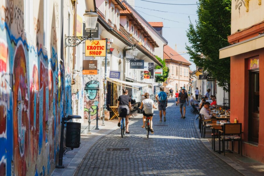 Θέλετε να αποδράσετε μακριά από τα αυτοκίνητα; Αυτοί είναι οι καλύτεροι προορισμοί στην Ευρώπη