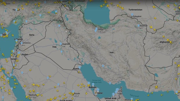 Μέση Ανατολή: Χάος στις αεροπορικές μετακινήσεις - Χάρτης δείχνει τα αεροσκάφη να απομακρύνονται