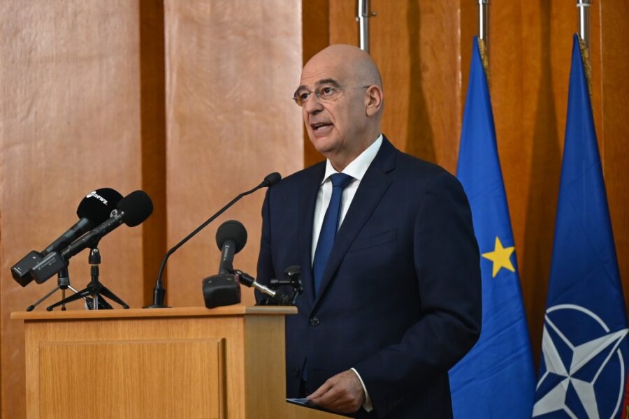 Έλληνας υπουργός ομιλία