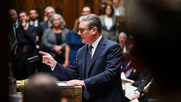 Στάρμερ: Οι βάσεις στην Κύπρο δεν χρησιμοποιούνται από τα αμερικάνικα βομβαρδιστικά