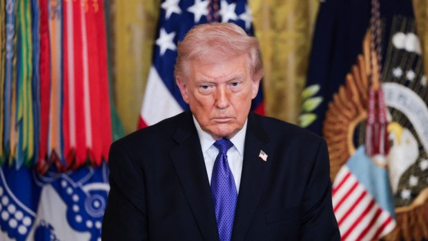 Τραμπ: «Το Ιράν αγνόησε τις προειδοποιήσεις μας για το πυρηνικό του πρόγραμμα - Τους διαλύουμε»