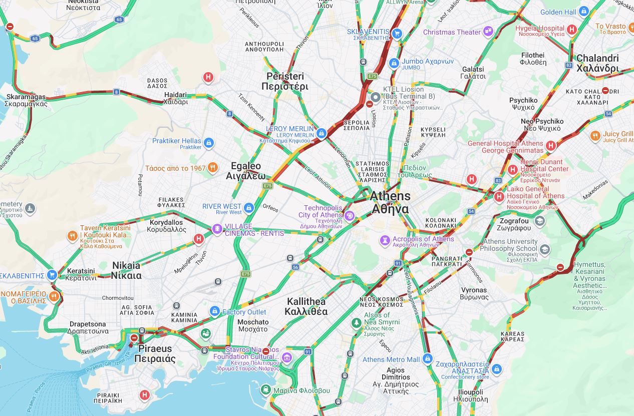 Κίνηση στους δρόμους: Ουρές χιλιομέτρων στον Κηφισό – Καθυστερήσεις και στην Αττική Οδό