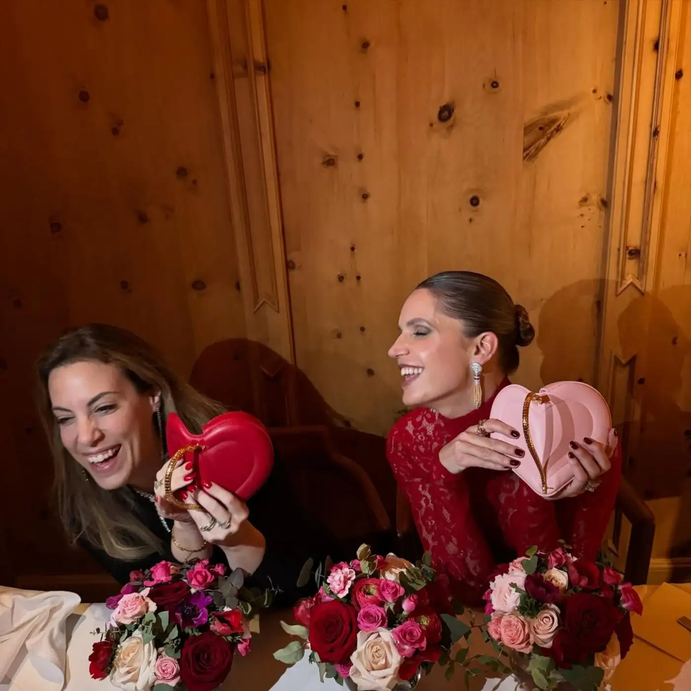 Η Ευγενία Νιάρχου τίμησε τη Μαίρη Κατράντζου - Το exclusive dinner που συγκέντρωσε την ελληνική ελίτ στο St. Moritz