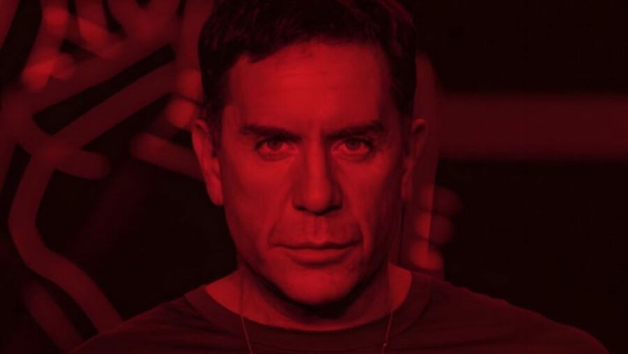 Γιώργος Μαζωνάκης: Κυκλοφορεί το νέο τραγούδι, «Επιπτώσεις» ανήμερα των γενεθλίων του!