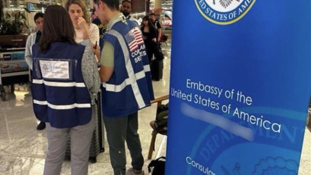 Μέση Ανατολή: Αναχώρησε μια πρώτη πτήση τσάρτερ, λένε οι ΗΠΑ - Πάνω από 17.500 Αμερικανοί έχουν επιστρέψει