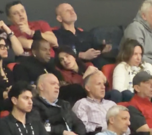 Ολυμπιακός - Παναθηναϊκός: Κριθαριώτη, Χρουσαλά, Πατίτσας και όλοι οι επώνυμοι που βρέθηκαν χθες στο ΣΕΦ για τον αγώνα