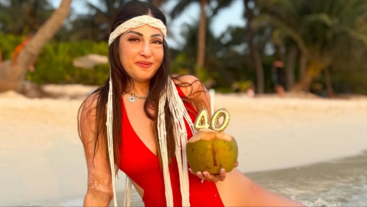 Ιωάννα Παλιοσπύρου: Έγινε 40 ετών! Γιόρτασε τα γενέθλιά της στις μαγευτικές Μαλδίβες - Δείτε φωτογραφίες