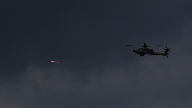 Λίβανος: Η Χεμζπολά ισχυρίζεται ότι δίνει μάχη με καταδρομείς του Ισραήλ που μεταφέρθηκαν με ελικόπτερα