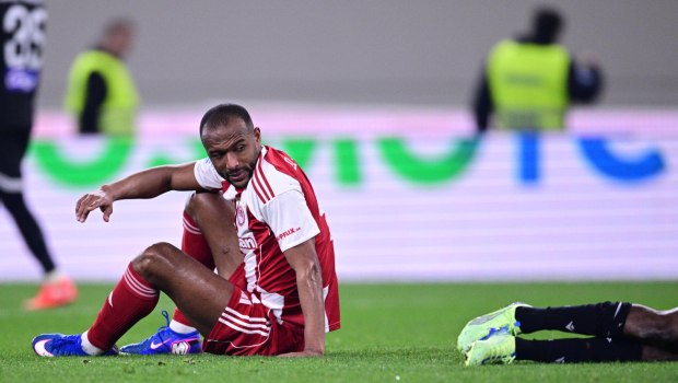 Ο Τσιφτσής είπε «όχι» στον Ελ Κααμπί (vid)