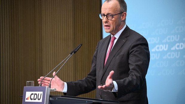 Ο Φρίντριχ Μερτς «δικαιολογεί» τον πόλεμο ΗΠΑ-Ισραήλ στο Ιράν ως πόλεμο κατά της τρομοκρατίας