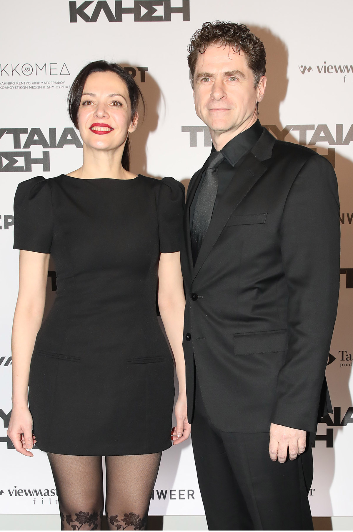 Δημήτρης Λάλος & Μαριλίτα Λαμπροπούλου: Σπάνια κοινή εμφάνιση στην επίσημη πρεμιέρα της ταινίας «Τελευταία κλήση»