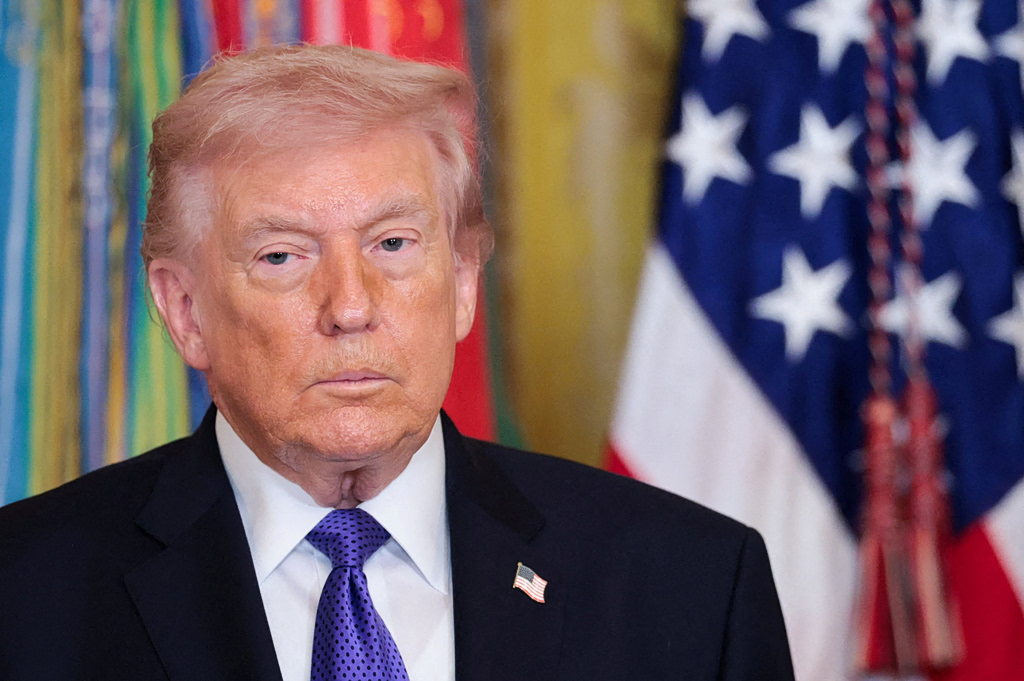 Τραμπ και στρατιωτικές εξελίξεις