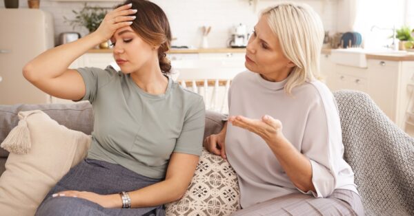 Η συναναστροφή με δύσκολους ανθρώπους μας γερνά πιο γρήγορα, σύμφωνα με έρευνα