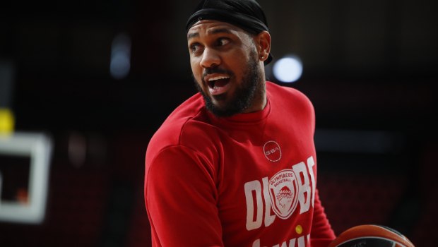 Δουλειά: Όταν νιώθουμε ελκυστικοί, μοιραζόμαστε πιο άνετα ιδέες;