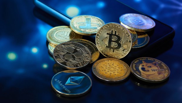 Απάτη με κρυπτονομίσματα: Τον δρόμο για την φυλακή πήραν δύο άτομα - Τρία αφέθηκαν ελεύθερα