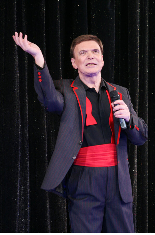 Γιώργος Μαρίνος: Έκανε «coming out» το 1960 όταν η λέξη ομοφυλόφιλος δεν ήταν εύκολη ούτε να την πεις!