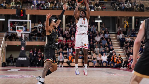 Υγιή οστά: Ποια καθημερινή συνήθεια τα στηρίζει;