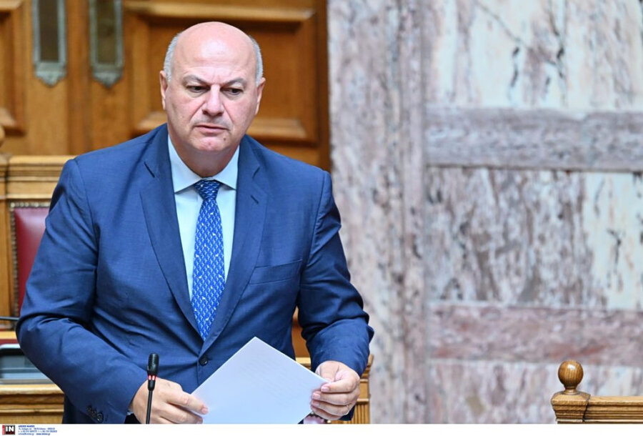 Ο Τσιάρας εκθέτει τον Βορίδη