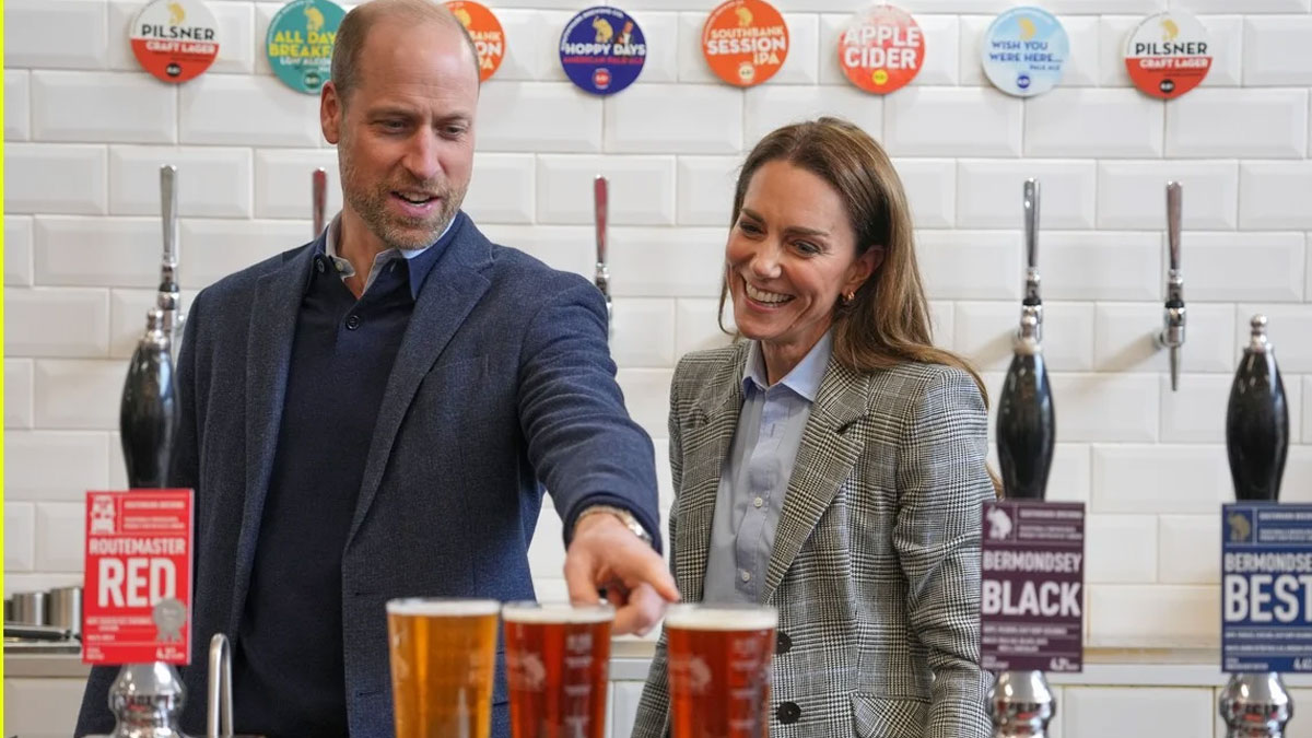 Λονδίνο: Η Kate Middleton και ο Πρίγκιπας William δοκίμασαν τοπικά προϊόντα και σέρβιραν μπύρες στους επισκέπτες