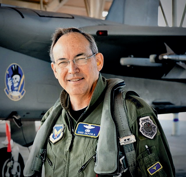 Ντέιβιντ Ντεπτούλα στα «Νέα»: Η εμπλοκή του ΝΑΤΟ θα εξαρτηθεί από τη φύση της σύγκρουσης