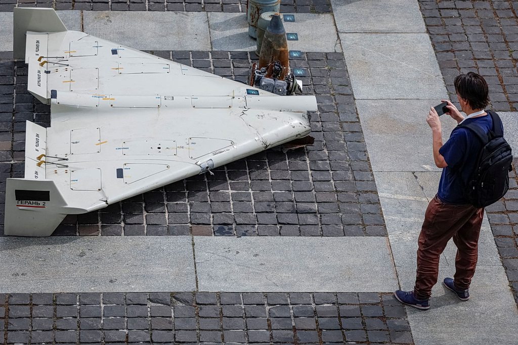 Οι Ρώσοι προμηθεύουν το Ιράν με drones τύπου Shahed λέει ο Ζελένσκι