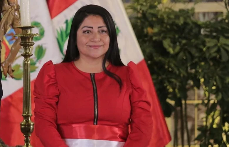 Περού: Παραιτήθηκε η πρωθυπουργός Μιράγιες