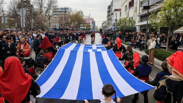 Τι καιρό θα κάνει την 25η Μαρτίου - Με βροχή και κρύο θα κάνουμε παρέλαση