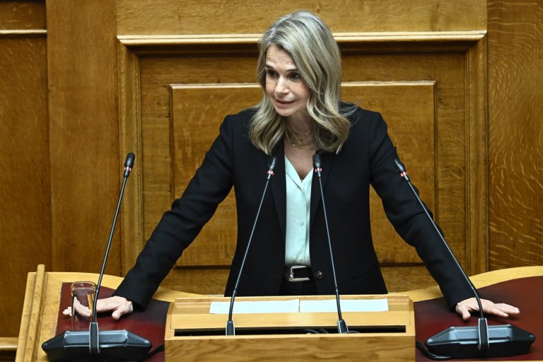 Αποστολάκη