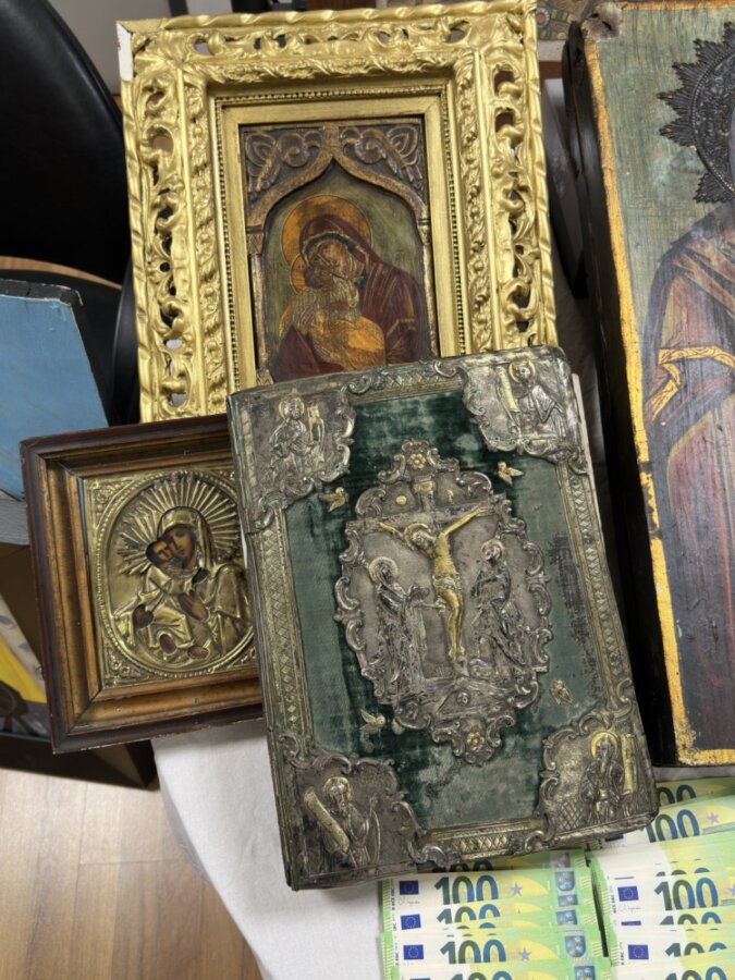 Τσαγκαράκης: Οι καταγγελίες που οδήγησαν στη σύλληψη του γνωστού γκαλερίστα - Τι αναφέρει η ανακοίνωση της ΕΛ.ΑΣ.