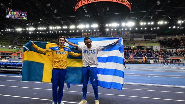 Ιστορίες αγάπης: Γιατί μας «τραβάνε», όσες μας ραγίζουν την καρδιά;