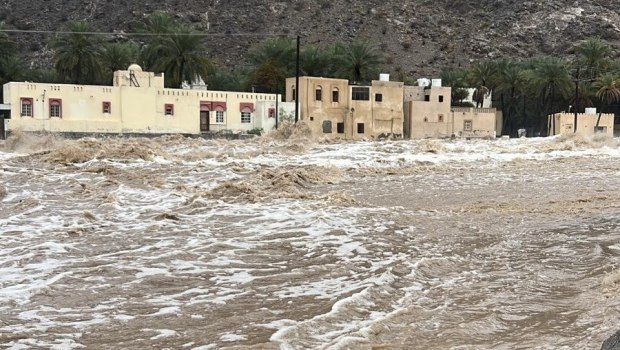Φονικές πλημμύρες στο Ομάν: Τουλάχιστον 5 νεκροί σε 24 ώρες