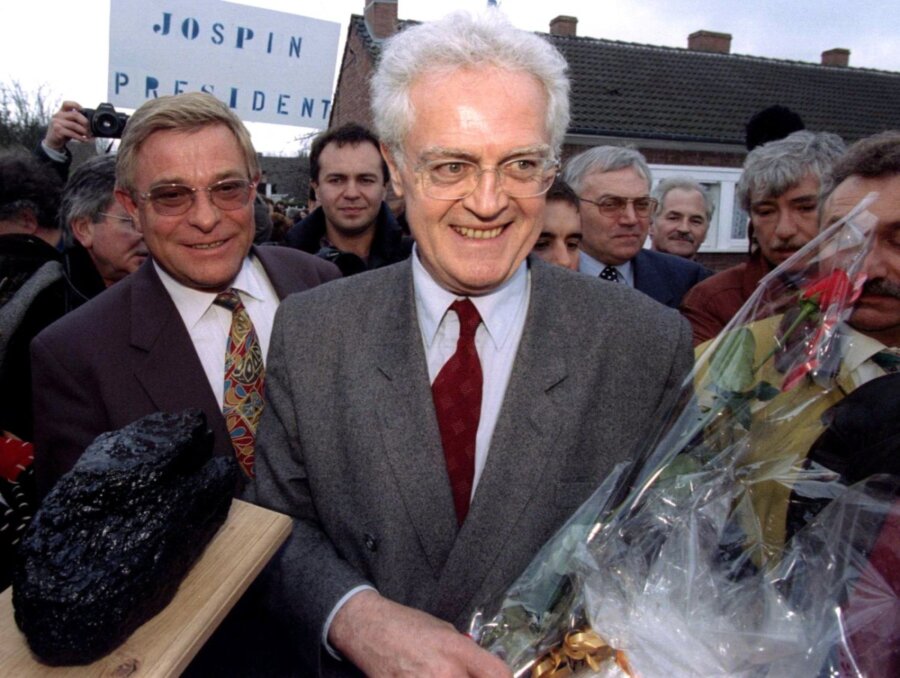 Ο πρωθυπουργός των μεγάλων μεταρρυθμίσεων και της ιστορικής ήττας: Ποιος ήταν ο Λιονέλ Ζοσπέν