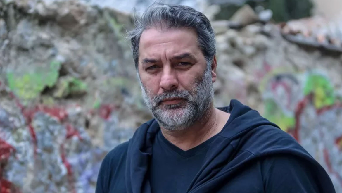 Ο Βασίλης Μπισμπίκης μιλάει για τον παρεξηγημένο χαρακτήρα του - «Νομίζουν ότι είμαι ο μπρουτάλ τύπος που βαράει»